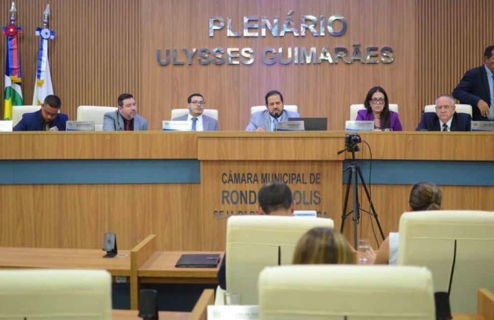 Câmara Municipal inicia oitivas da CEI da Santa Casa com depoimento da ex-diretora executiva Bianca Talita