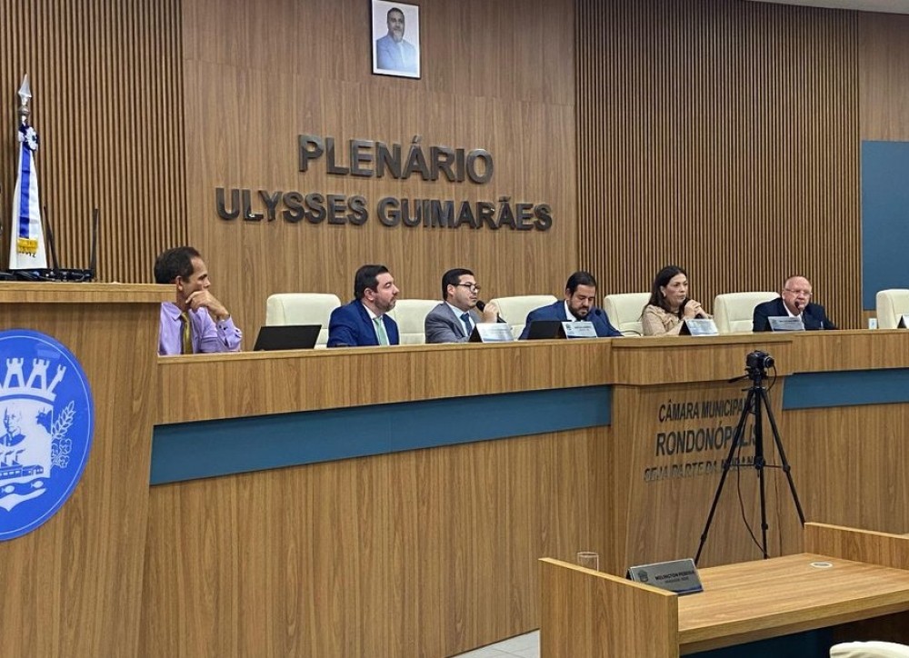 Comissão ouve ex-advogado da Santa Casa e anuncia providências diante da ausência do presidente do CRM