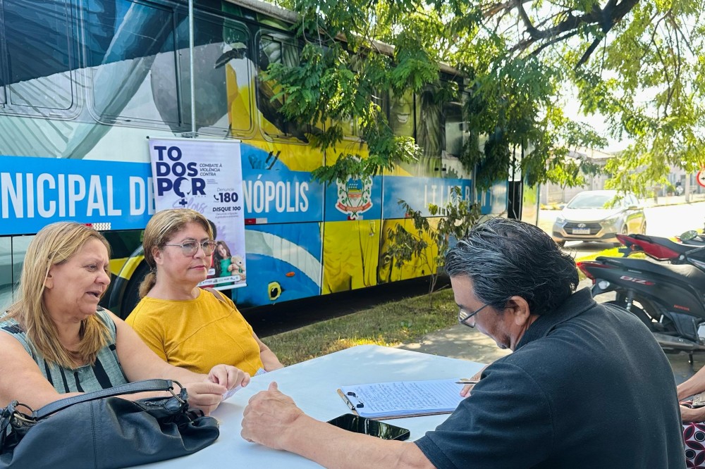 Vereadores atendem às demandas dos moradores do Jardim Pindorama durante ação da Câmara Itinerante