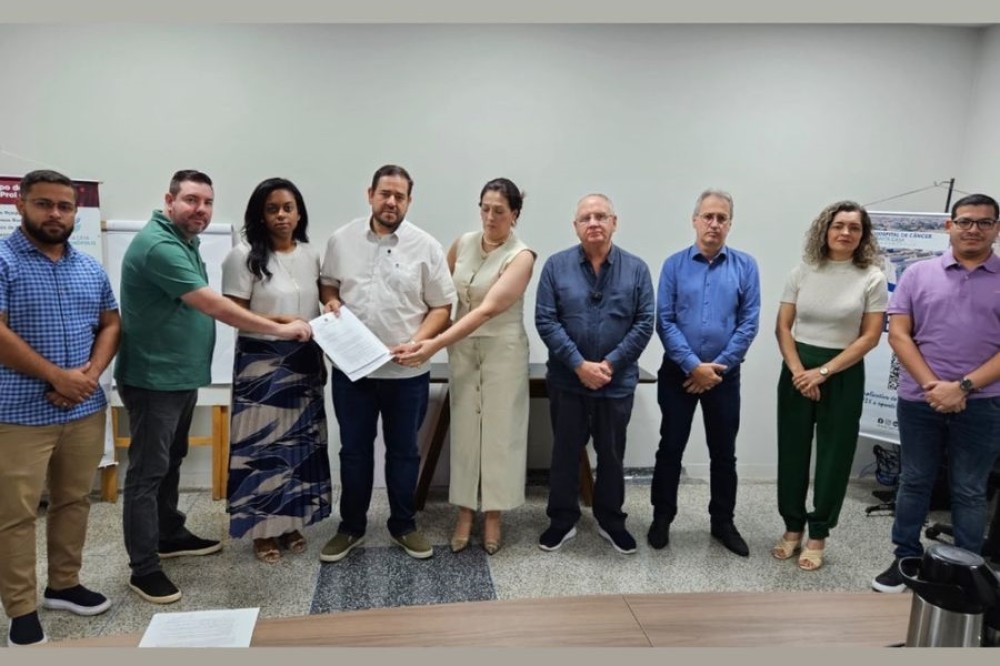 Vereadores de Rondonópolis oficializam solicitação de informações à Santa Casa para a CEI 